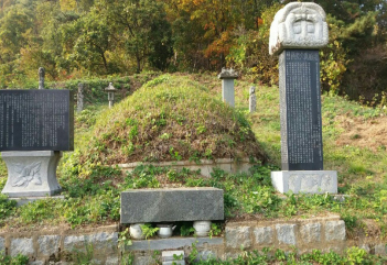 선산 : 보성군 조성면 봉능리 뒷산